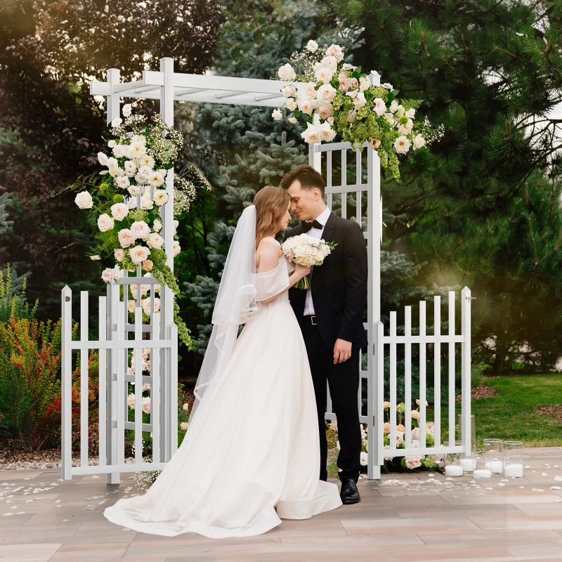 棘.PLANTS サボタニ研究会 | Photo by @espina_cacti 触手のようにウネウネ